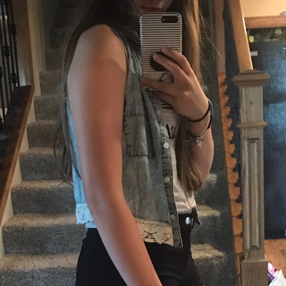 Denim Colored Vest - Picture 3 of 5